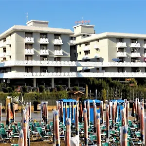 https://corso-appartamenti.hotelinveneto.com