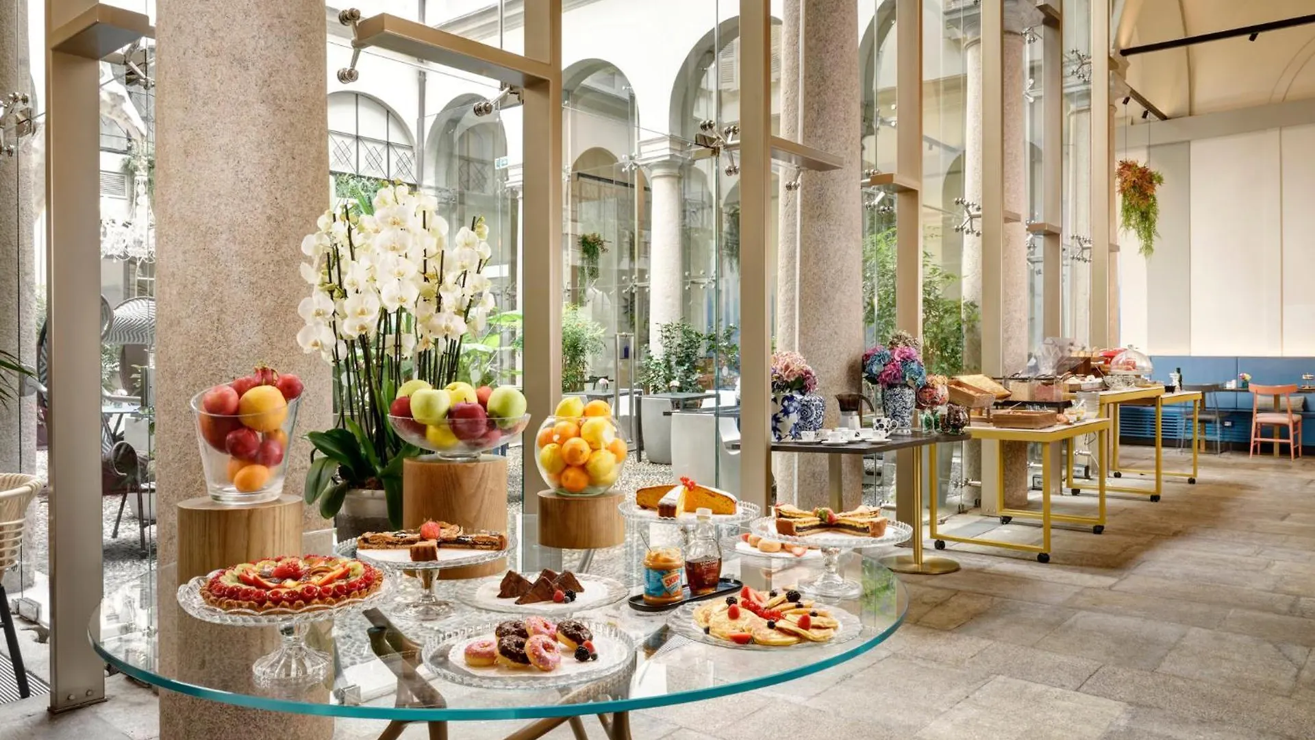 ****  Hotel Indigo Milan - Corso Monforte By Ihg Italien